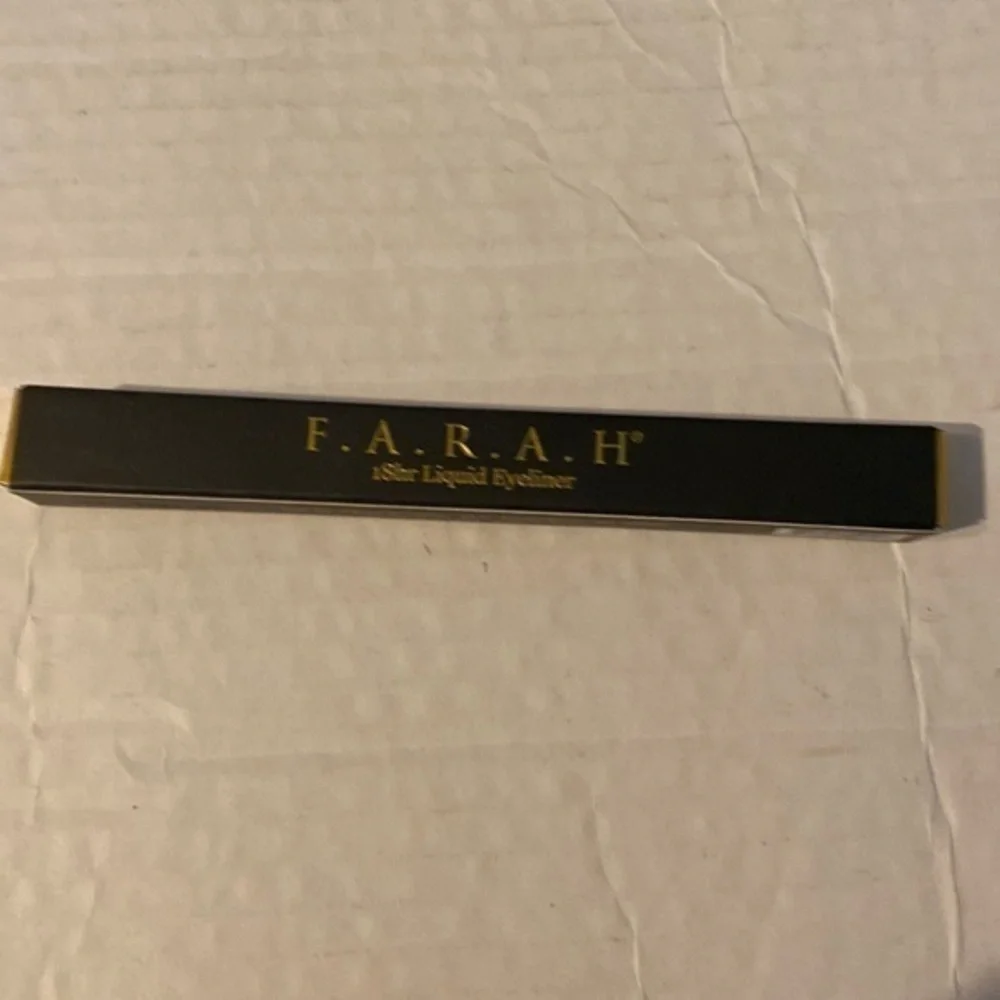 F.A.R.A.H Liquid Eyeliner Black Velvet